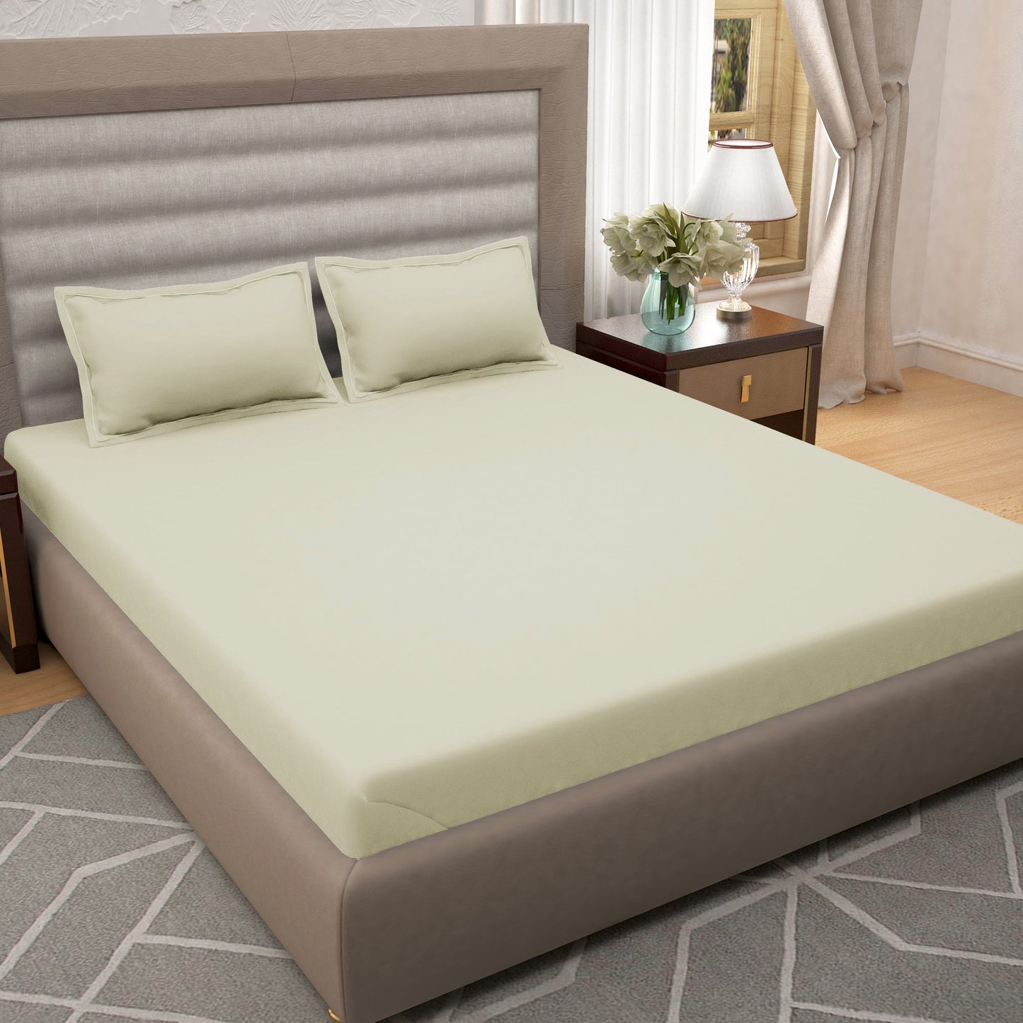 400 TC 100% Cotton Ivory 1 Unit King size Bedsheet with 2 pillow Covers