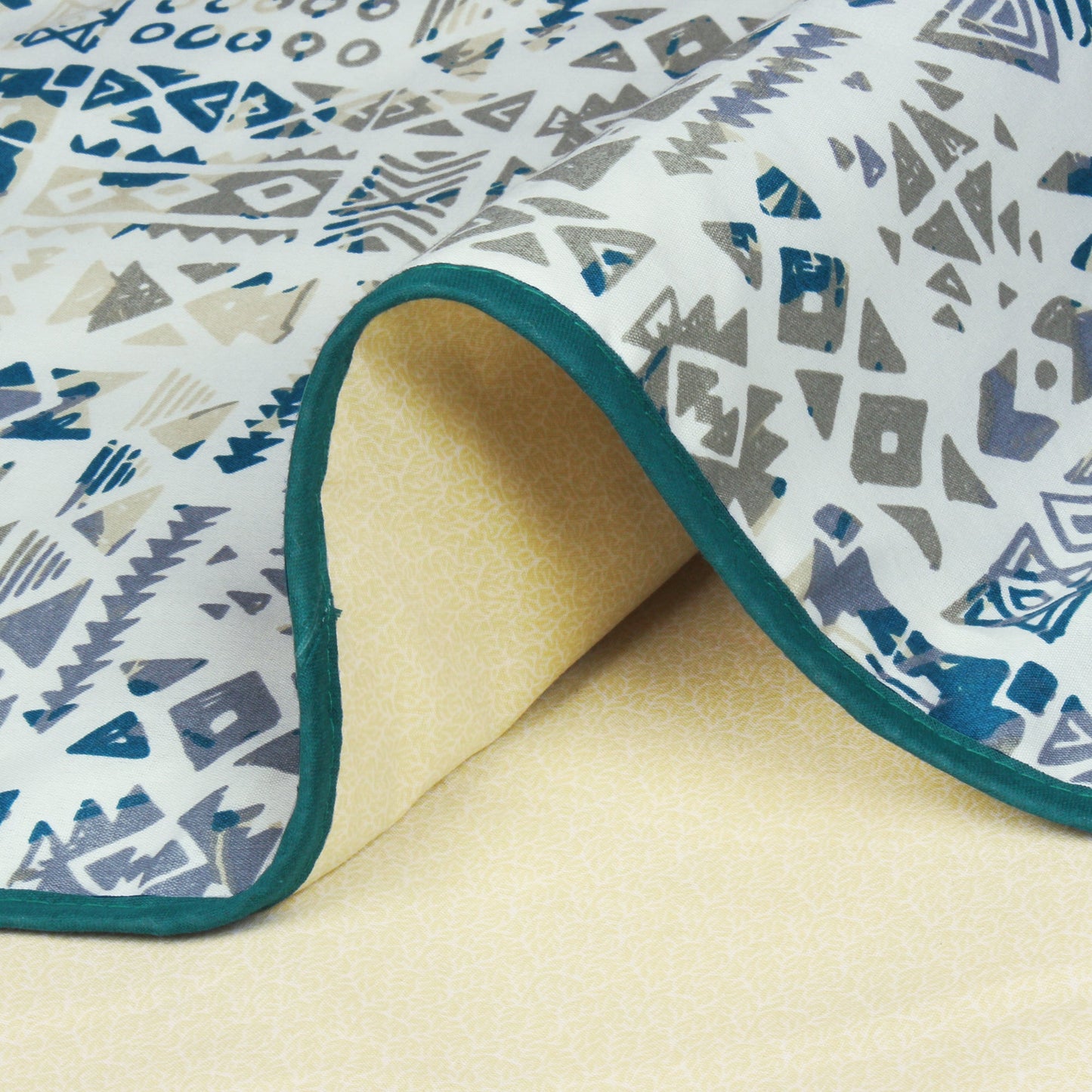 Super Soft Reversible Multi & Yellow Abstract Cotton Double Dohar