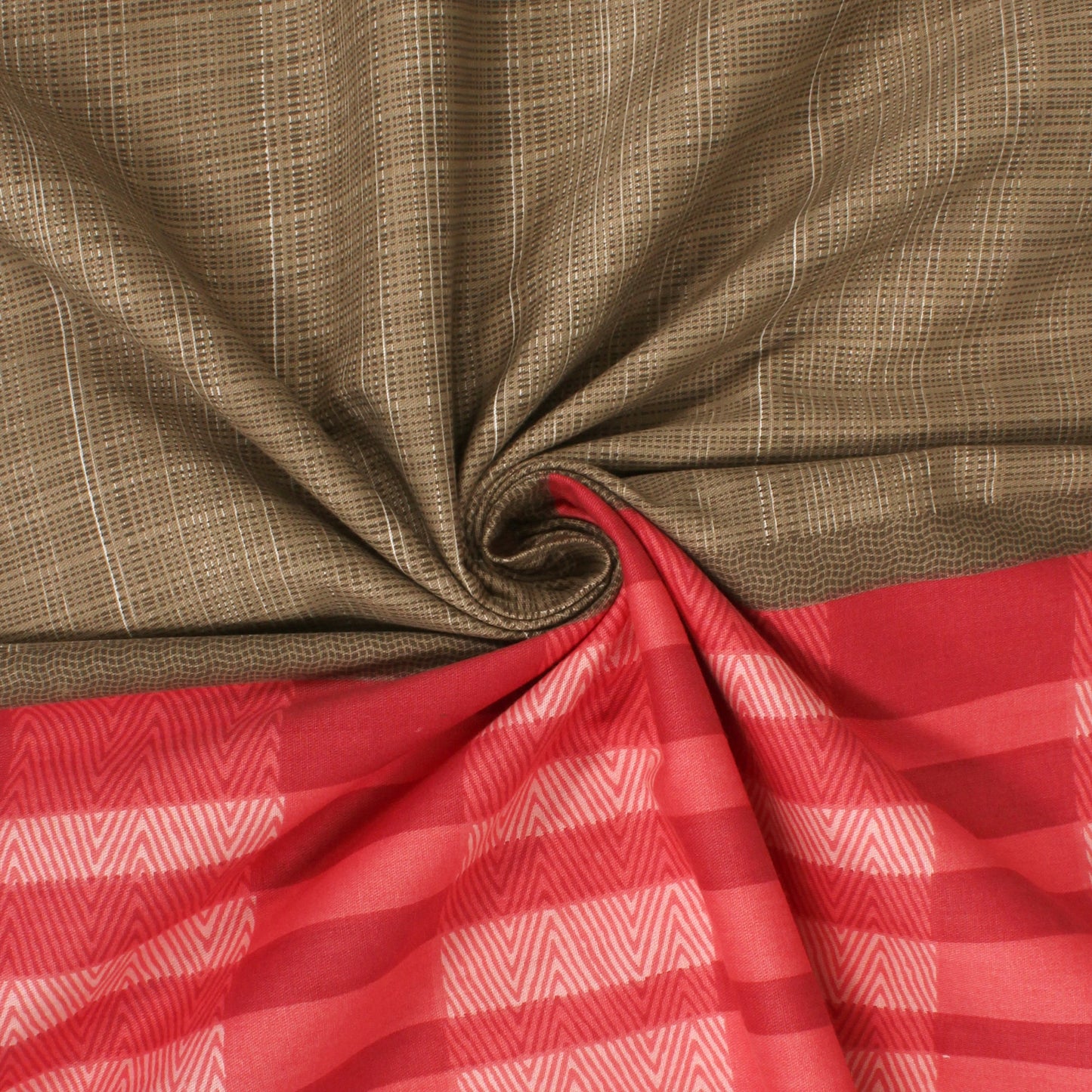 Forever 240 TC Brown King Size Bedsheet