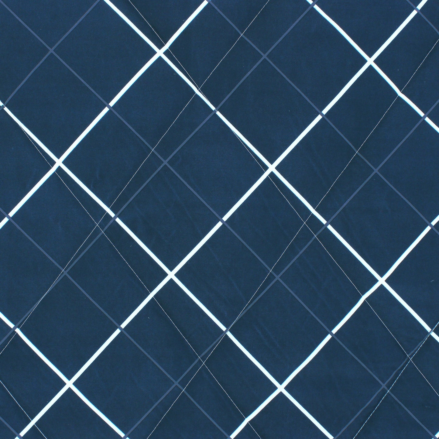 180 GSM Blue Hexagon Microfiber Fusion Reversible Double Comforter