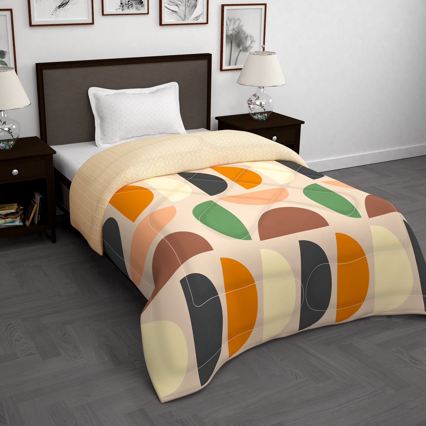 180 GSM Cream Abstract Microfiber Fusion Reversible Single Comforter