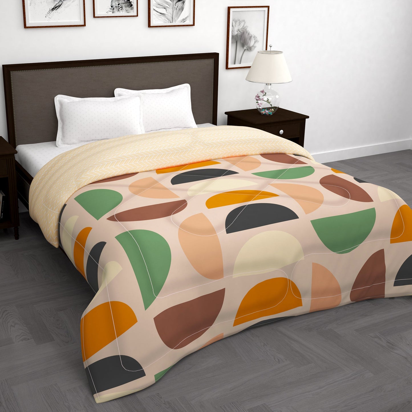 180 GSM Cream Abstract Microfiber Fusion Reversible Double Comforter