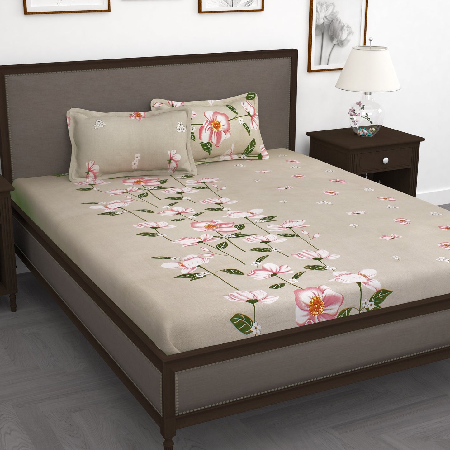 210 TC Cream Floral 1 King Size Bedsheet With 2 Pillow Cover