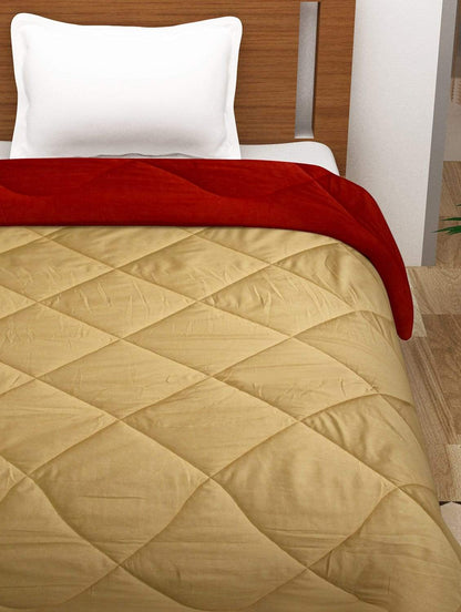 200 GSM Red & Beige Microfibre Reversible Single Comforter